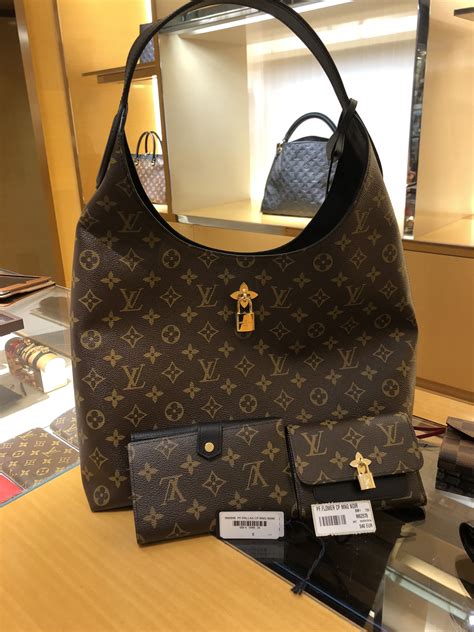 where to buy vintage louis vuitton bags in paris|louis vuitton bag average price.